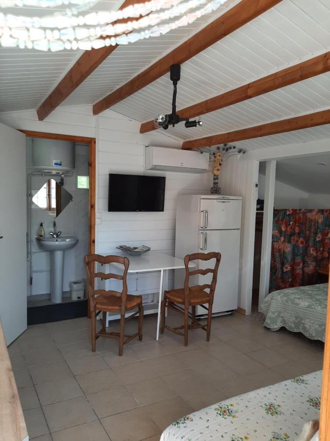 Chalet Au Pied Du Mont Ventoux Mormoiron Buitenkant foto